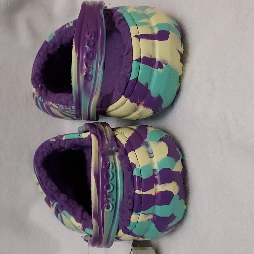 Crocs - Picture 3 of 13